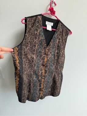 Vintage Beecher Brook vest
Medium